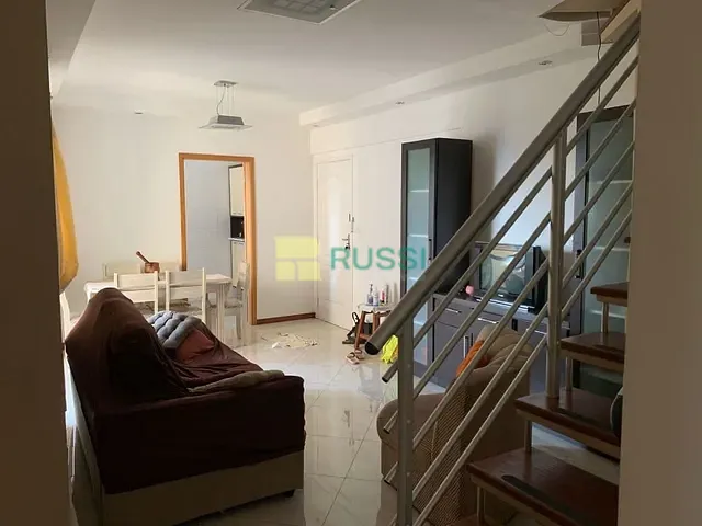 Cobertura / Penthouse 4 quartos e 2 banheiros, à venda, no bairro Jardim Satélite em São José dos Campos