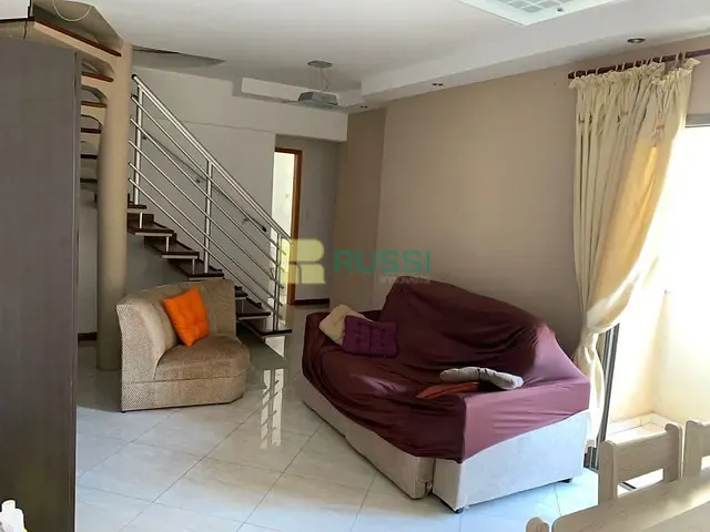 Cobertura / Penthouse 4 quartos e 2 banheiros, à venda, no bairro Jardim Satélite em São José dos Campos