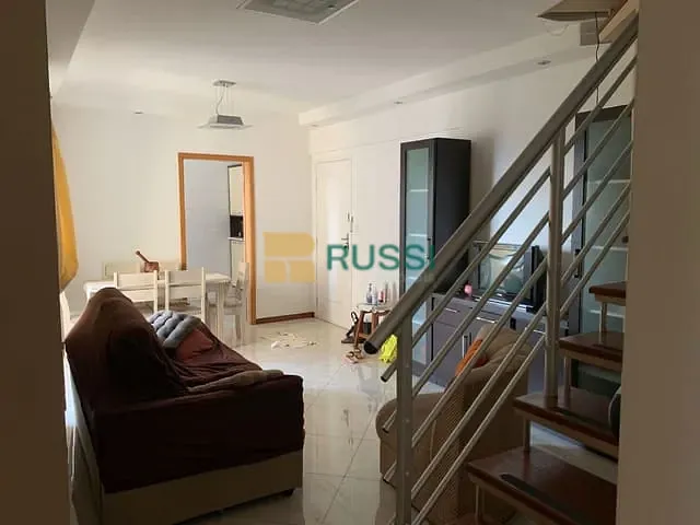 Cobertura / Penthouse 4 quartos e 2 banheiros, à venda, no bairro Jardim Satélite em São José dos Campos