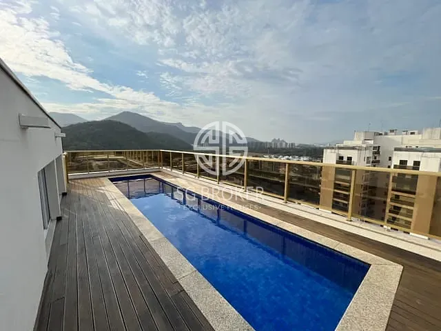 Cobertura / Penthouse com 404m² 5 quartos e 8 banheiros, à venda, no bairro Barra da Tijuca em Rio de Janeiro