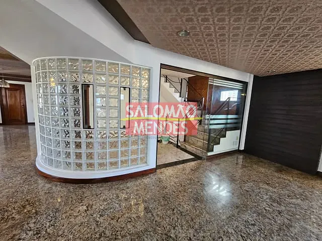 Cobertura / Penthouse 3 quartos e 5 banheiros, à venda, no bairro Batista Campos em Belém