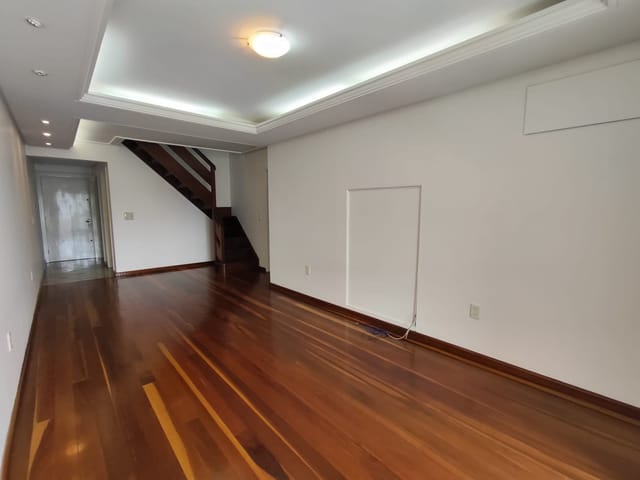 Cobertura / Penthouse com 232m² 4 quartos e 3 banheiros, à venda, no bairro Centro em Nova Prata