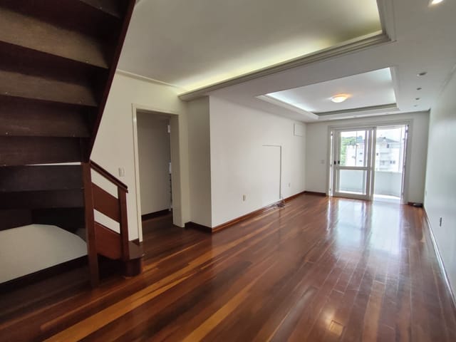 Cobertura / Penthouse com 232m² 4 quartos e 3 banheiros, à venda, no bairro Centro em Nova Prata