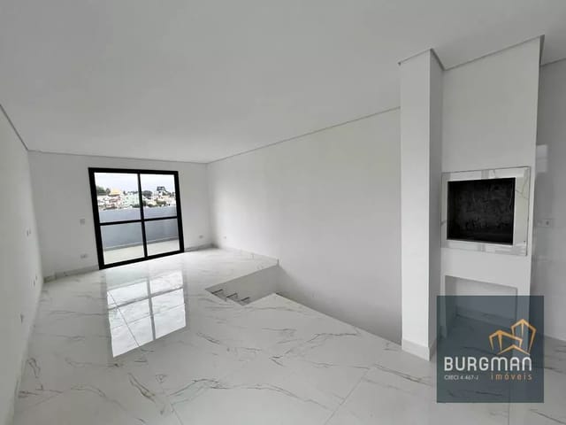 Cobertura / Penthouse 3 quartos e 3 banheiros, à venda, no bairro Fanny em Curitiba