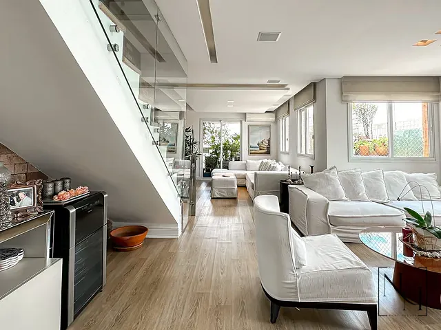 Cobertura / Penthouse com 297m² 4 quartos e 6 banheiros, à venda, no bairro Vila Cordeiro em São Paulo