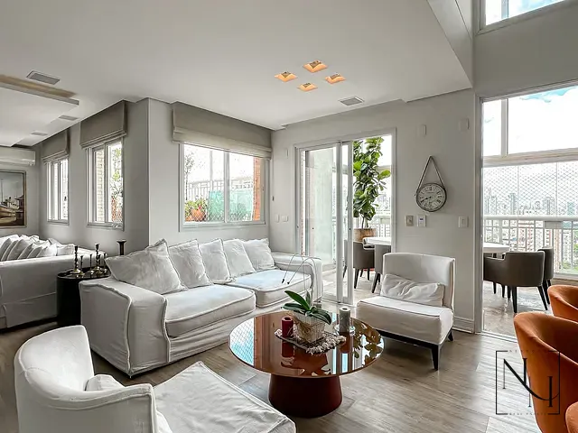 Cobertura / Penthouse com 297m² 4 quartos e 6 banheiros, à venda, no bairro Vila Cordeiro em São Paulo