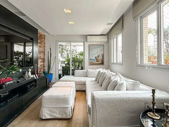 Cobertura / Penthouse com 297m² 4 quartos e 6 banheiros, à venda, no bairro Vila Cordeiro em São Paulo