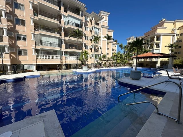 Cobertura / Penthouse com 245m² 4 quartos e 2 banheiros, à venda, no bairro Barra da Tijuca em Rio de Janeiro