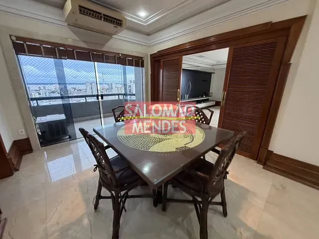 Cobertura / Penthouse 5 quartos e 7 banheiros, à venda, no bairro Batista Campos em Belém