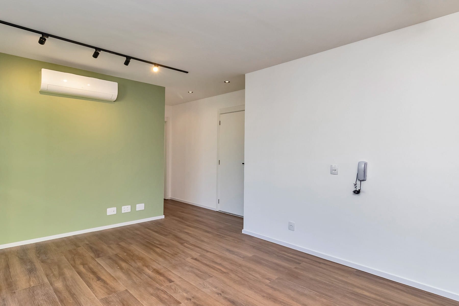 Cobertura à venda com 1 quarto, 70m² - Foto 4