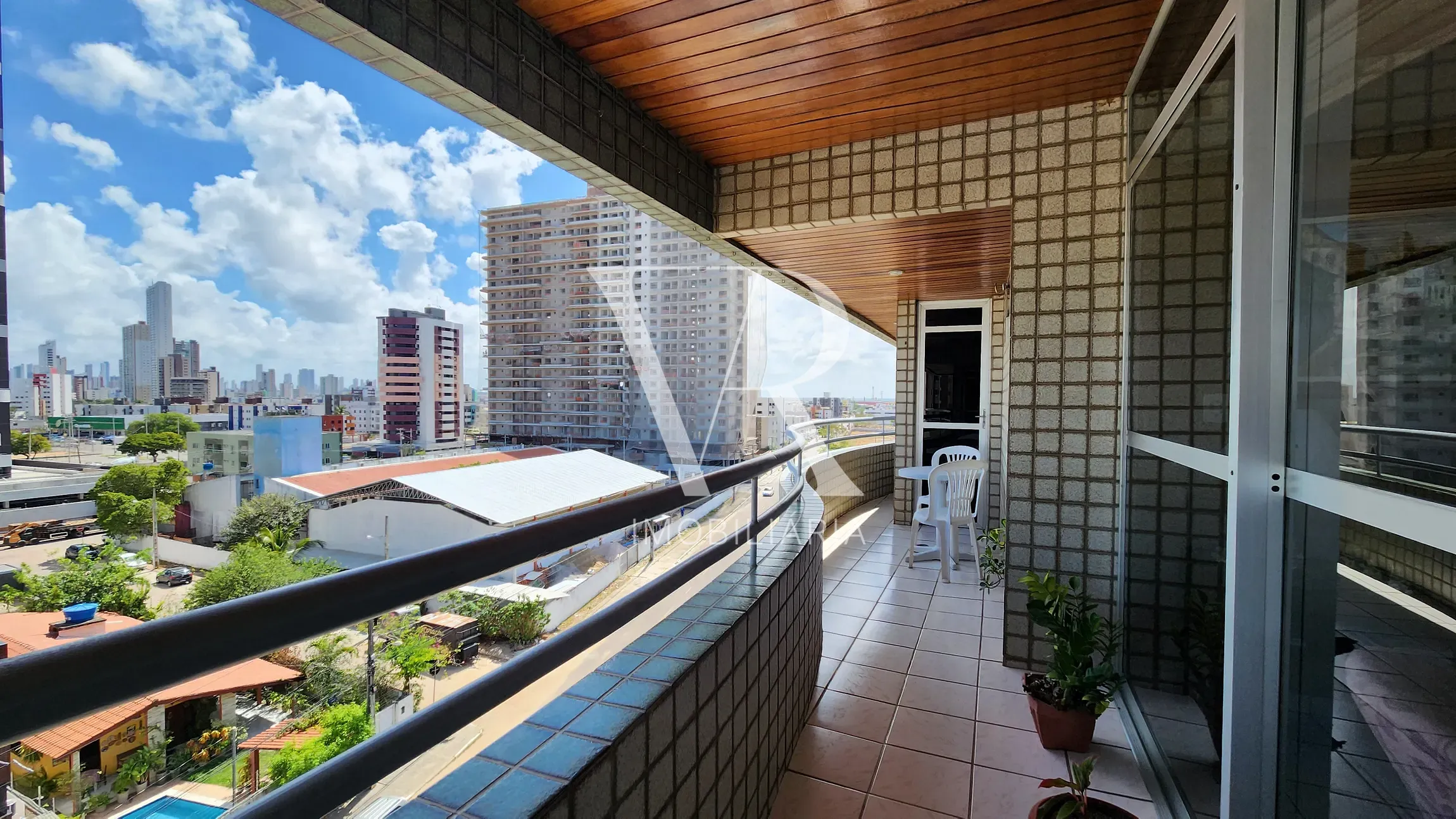 Cobertura, 4 quartos, 241 m² - Foto 5