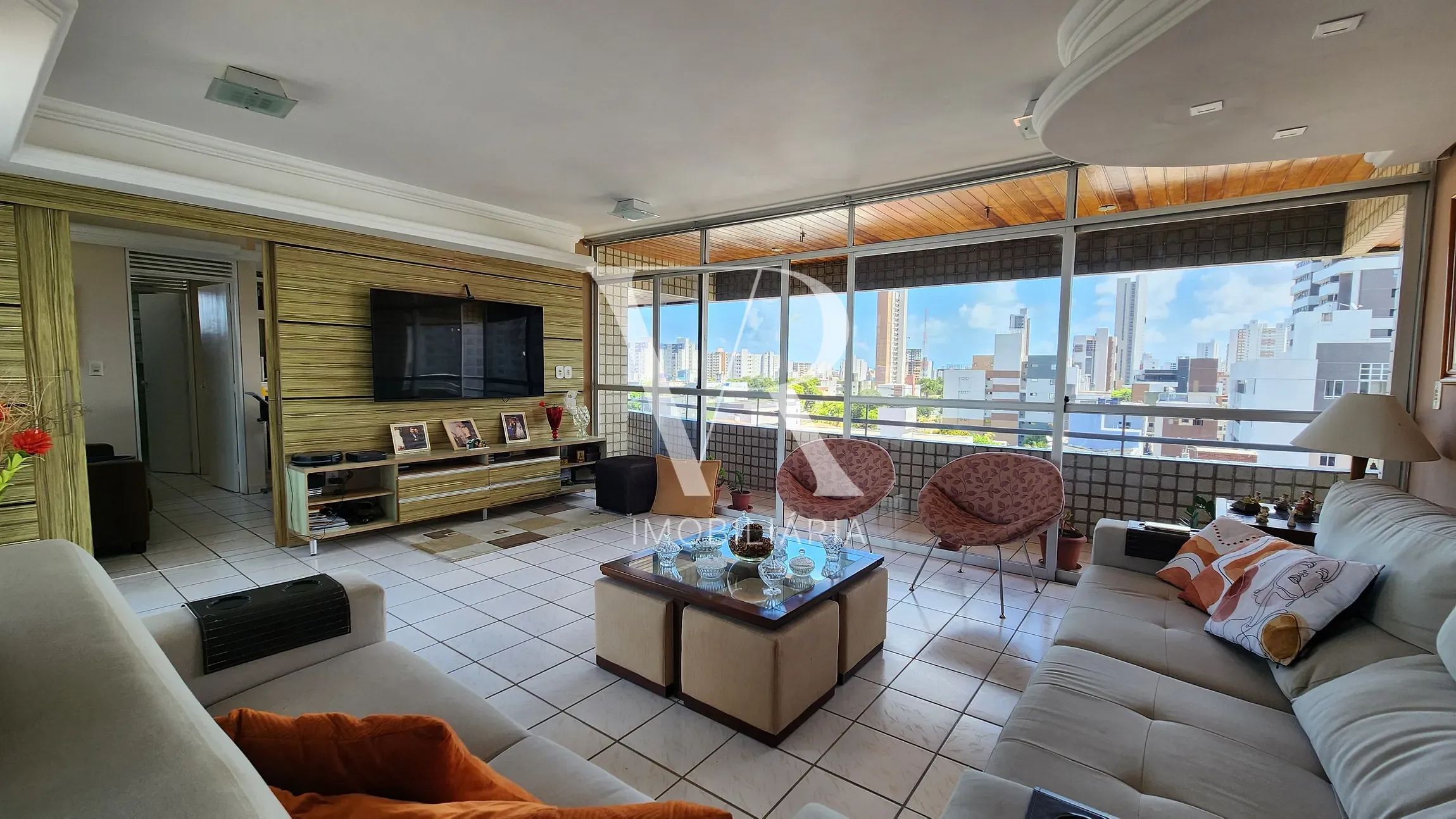 Cobertura, 4 quartos, 241 m² - Foto 1