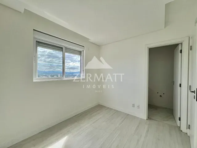 Cobertura / Penthouse com 322m² 3 quartos e 4 banheiros, à venda, no bairro Escola Agrícola em Blumenau
