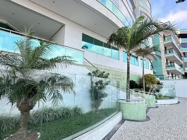 Cobertura / Penthouse com 320m² 4 quartos e 6 banheiros, à venda, no bairro Braga em Cabo Frio