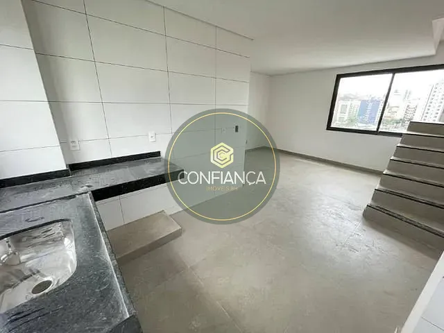 Cobertura / Penthouse 4 quartos e 2 banheiros, à venda, no bairro União em Belo Horizonte