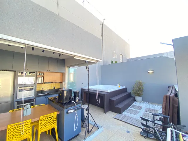 Cobertura / Penthouse 3 quartos e 3 banheiros, à venda, no bairro Vila Andrade em São Paulo