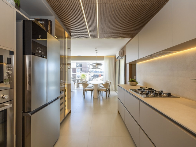 Cobertura / Penthouse com 213m² 3 quartos e 5 banheiros, à venda, no bairro Alto da Glória em Curitiba