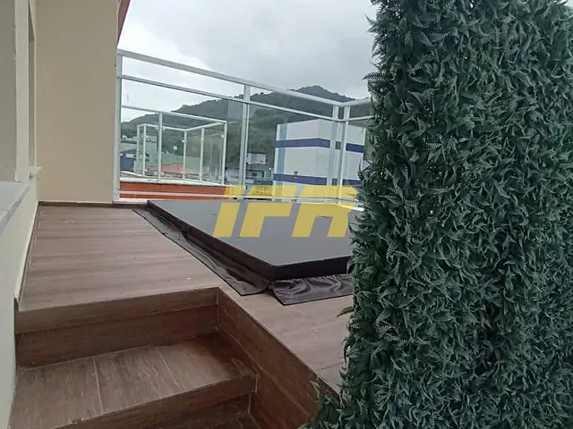 Cobertura / Penthouse 4 quartos e 3 banheiros, à venda, no bairro Praia Grande em Ubatuba