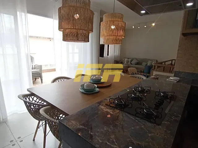 Cobertura / Penthouse 4 quartos e 3 banheiros, à venda, no bairro Praia Grande em Ubatuba