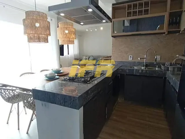 Cobertura / Penthouse 4 quartos e 3 banheiros, à venda, no bairro Praia Grande em Ubatuba