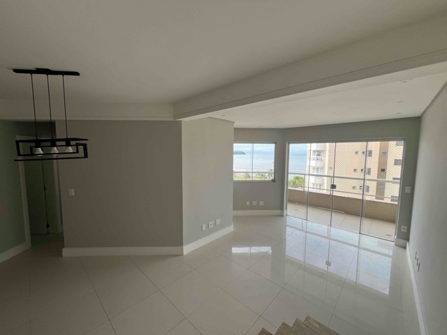 Foto do Cobertura / Penthouse - Cobertura com 194m2, 3 dormitórios, 02 vagas de garagem e lazer completop à venda, no bairro do Indaiá, Caraguatatuba, SP | Innova Imobiliária