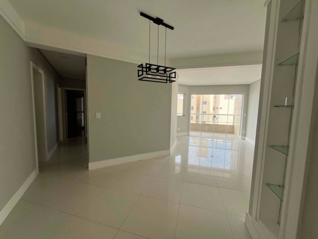 Foto do Cobertura / Penthouse - Cobertura com 194m2, 3 dormitórios, 02 vagas de garagem e lazer completop à venda, no bairro do Indaiá, Caraguatatuba, SP | Innova Imobiliária