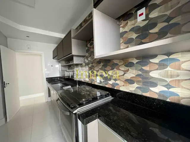 Cobertura / Penthouse com 194m² 3 quartos e 3 banheiros, à venda, no bairro Indaiá em Caraguatatuba
