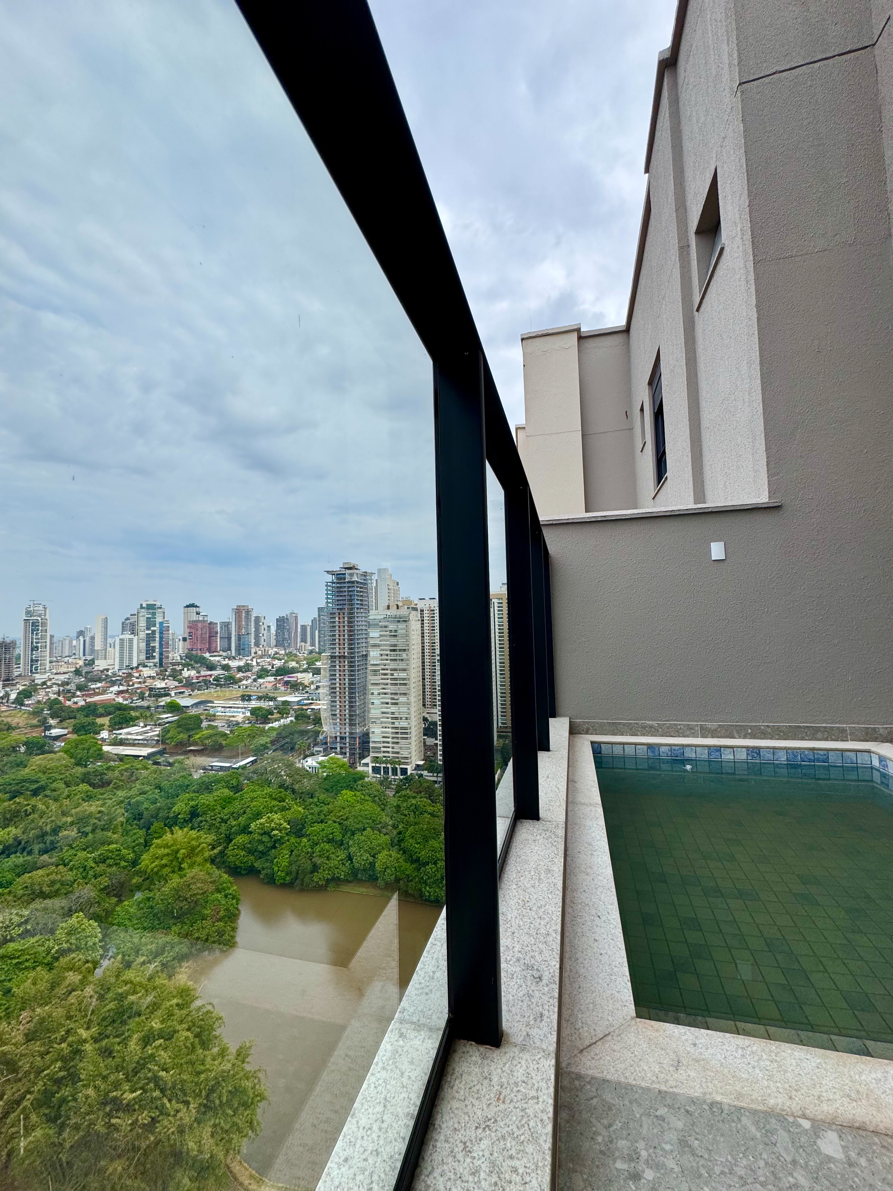 Cobertura Penthouse à venda, 3 suites, piscina, elevador privativo, , Setor Pedro Ludovico, Goiânia, GO