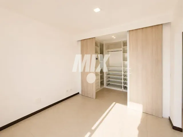 Cobertura / Penthouse 3 quartos e 4 banheiros, à venda, no bairro Indianópolis em São Paulo