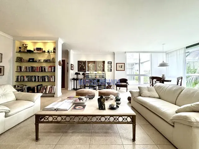 Cobertura / Penthouse com 440m² 4 quartos e 4 banheiros, à venda, no bairro Barra da Tijuca em Rio de Janeiro