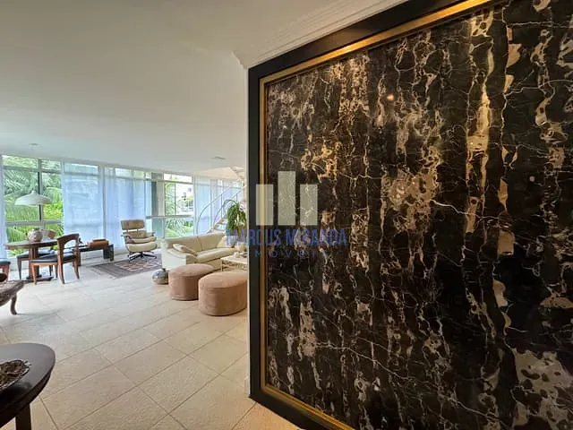 Cobertura / Penthouse com 440m² 4 quartos e 4 banheiros, à venda, no bairro Barra da Tijuca em Rio de Janeiro