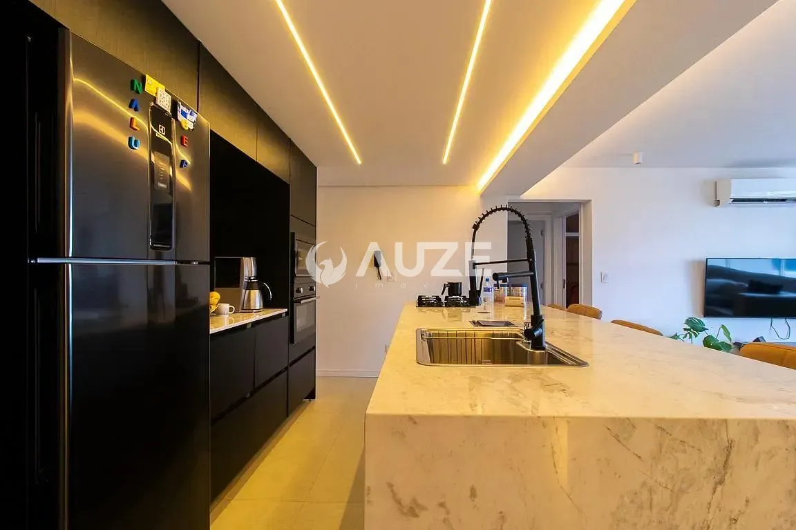 Cobertura, 3 quartos, 194 m² - Foto 5
