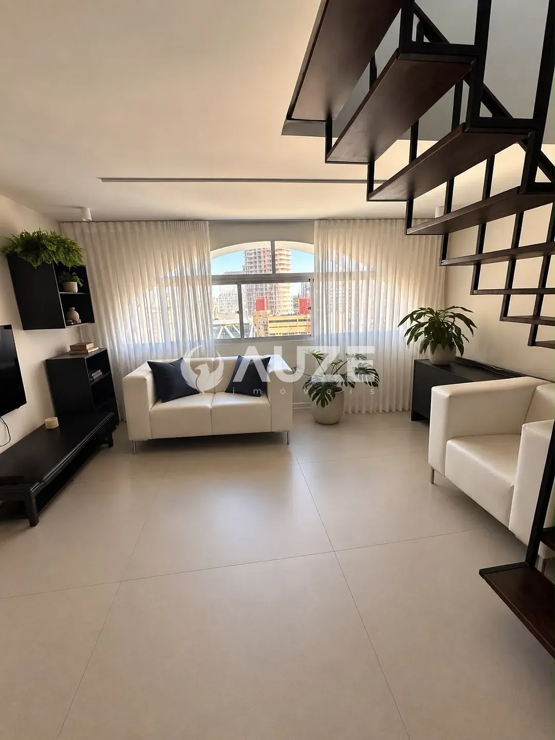 Cobertura, 3 quartos, 194 m² - Foto 2