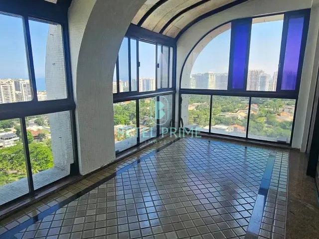 Cobertura / Penthouse 3 quartos e 5 banheiros, para alugar, no bairro Barra da Tijuca em Rio de Janeiro