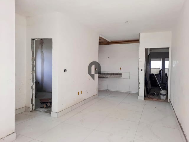 Cobertura / Penthouse com 123m² 2 quartos e 2 banheiros, à venda, no bairro Cabral em Não informado