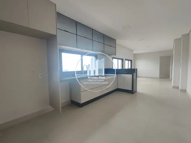 Cobertura / Penthouse com 165m² 3 quartos e 2 banheiros, à venda, no bairro Residencial Santa Rita II em Pouso Alegre