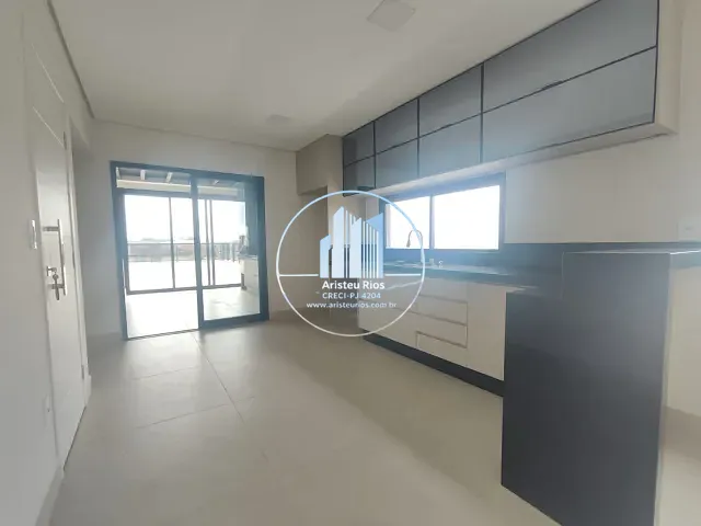 Cobertura / Penthouse com 165m² 3 quartos e 2 banheiros, à venda, no bairro Residencial Santa Rita II em Pouso Alegre