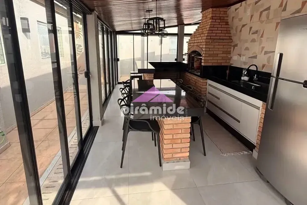 Cobertura, 4 quartos, 215 m² - Foto 15