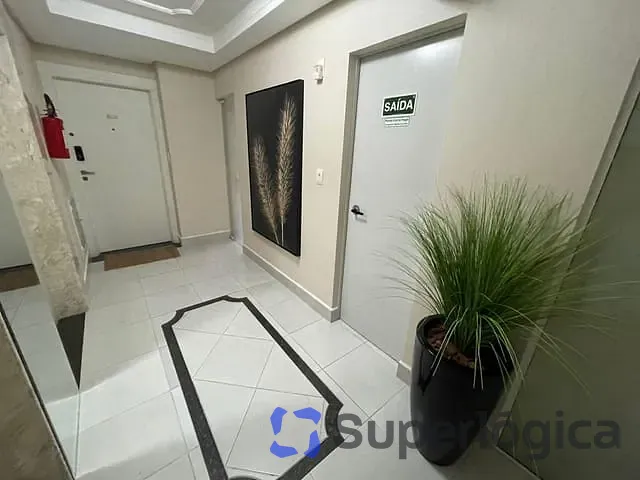 Cobertura / Penthouse com 346m² 4 quartos e 5 banheiros, à venda, no bairro Centro em Balneário Camboriú