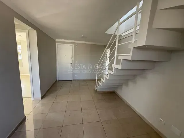 Cobertura / Penthouse com 102m² 2 quartos e 1 banheiro, à venda, no bairro Bacacheri em Curitiba