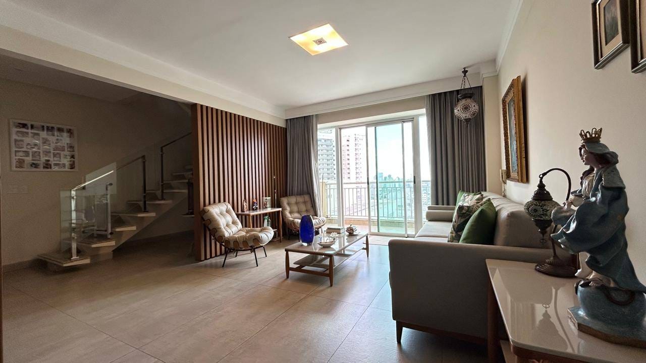 Cobertura à venda com 3 quartos, 280m² - Foto 4