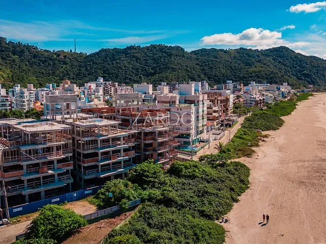 Cobertura / Penthouse 3 quartos e 4 banheiros, à venda, no bairro Palmas em Governador Celso Ramos