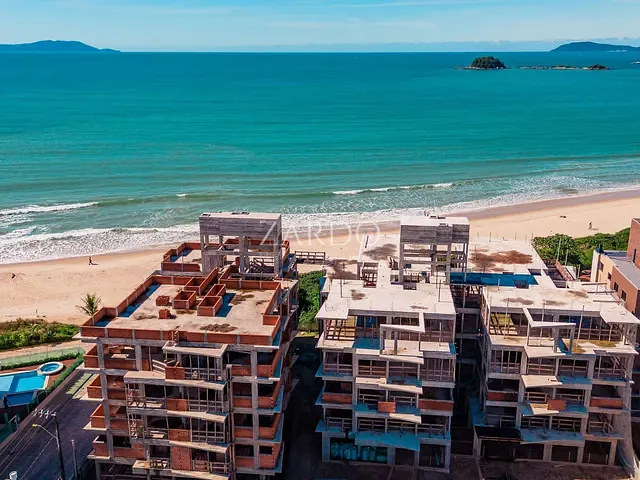 Cobertura / Penthouse 3 quartos e 4 banheiros, à venda, no bairro Palmas em Governador Celso Ramos