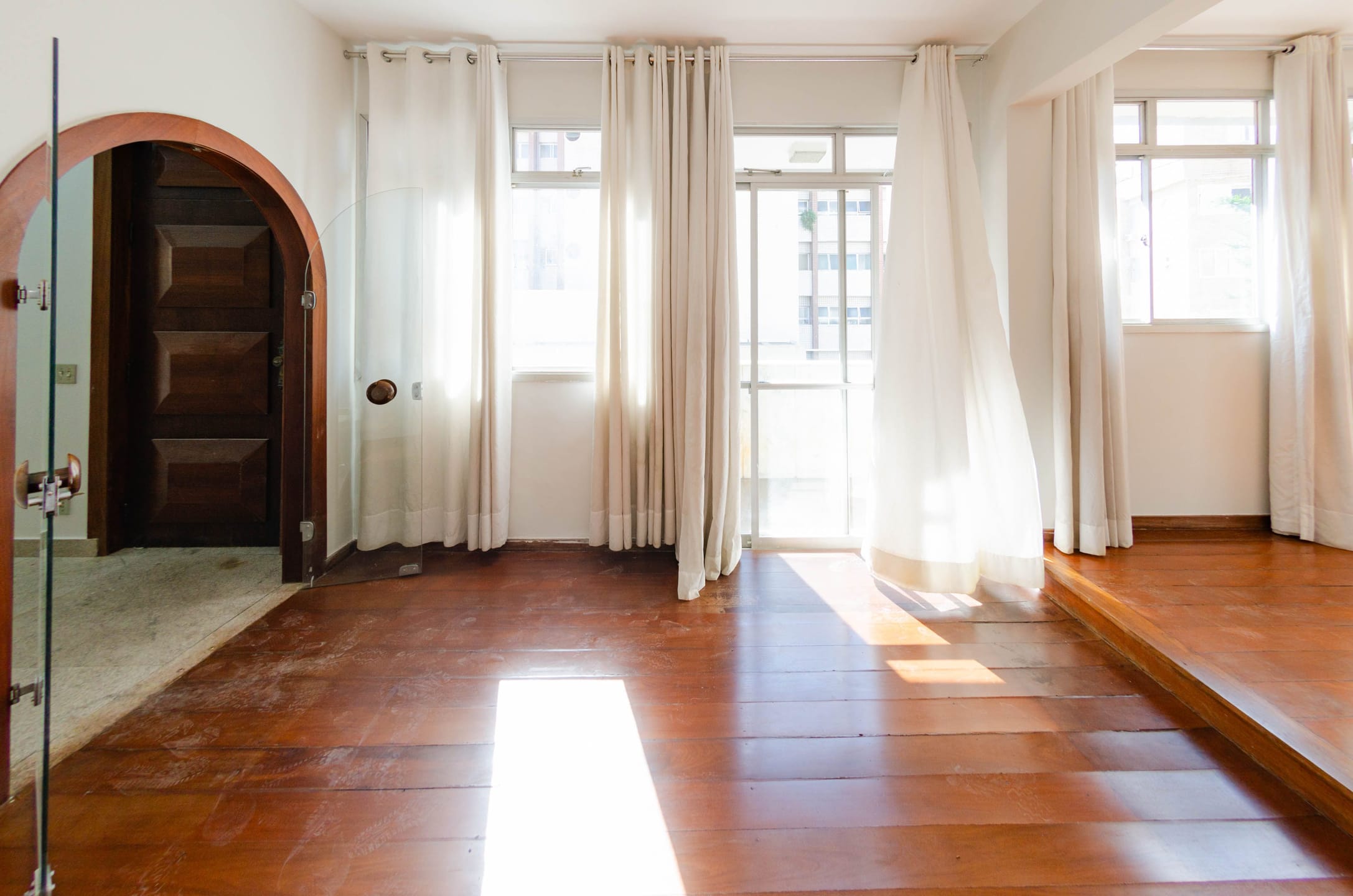 Cobertura à venda com 4 quartos, 200m² - Foto 3