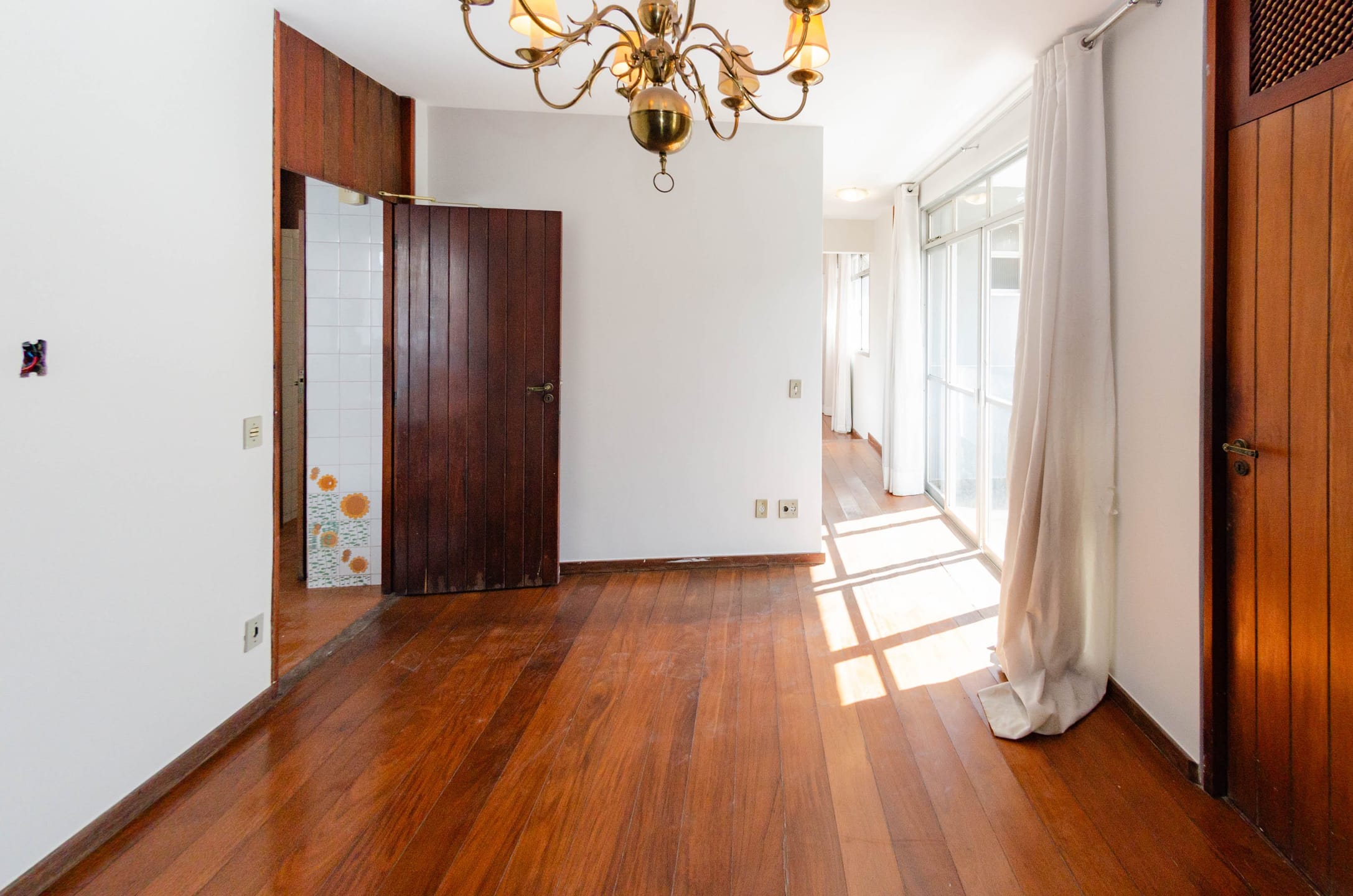 Cobertura à venda com 4 quartos, 200m² - Foto 9