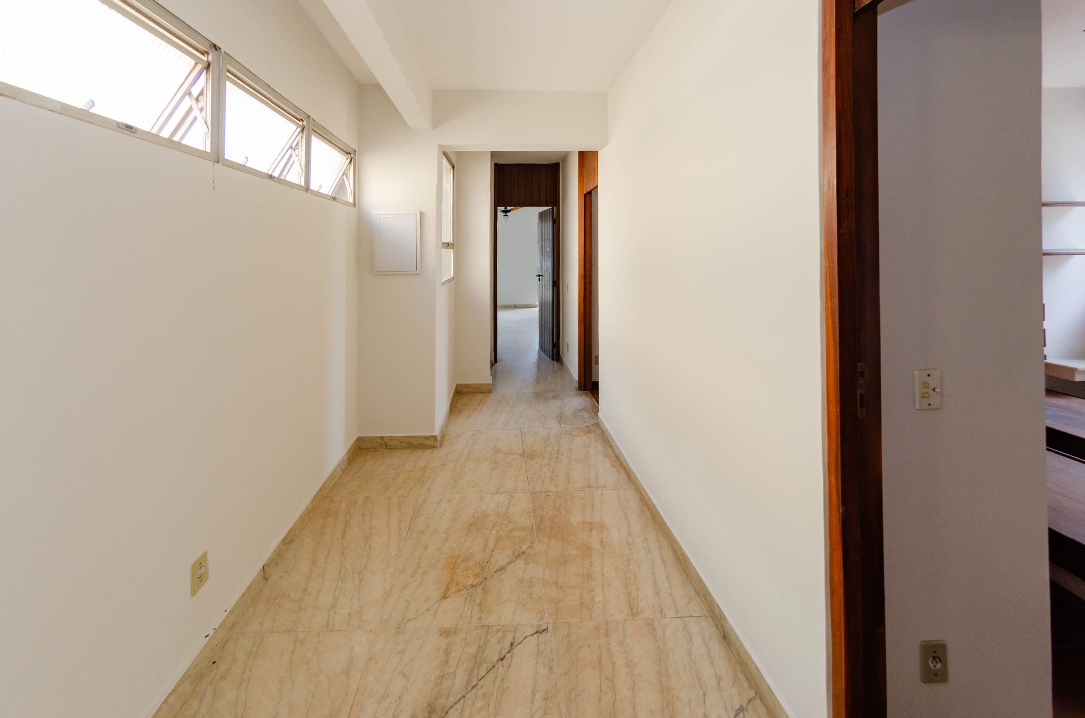 Cobertura à venda com 4 quartos, 200m² - Foto 33