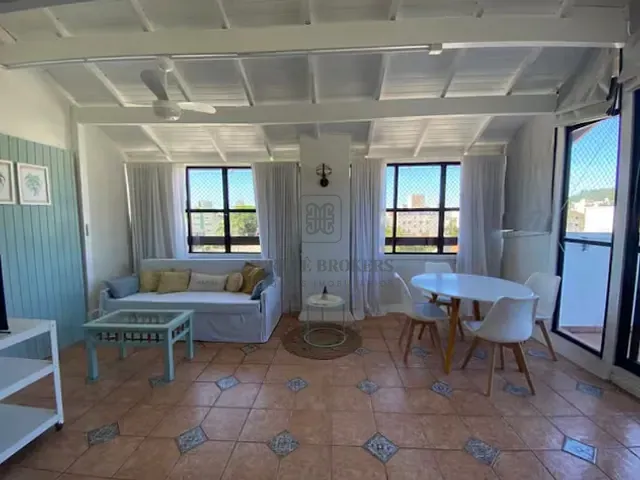 Cobertura / Penthouse 3 quartos e 3 banheiros, à venda, no bairro Jurerê em Florianópolis