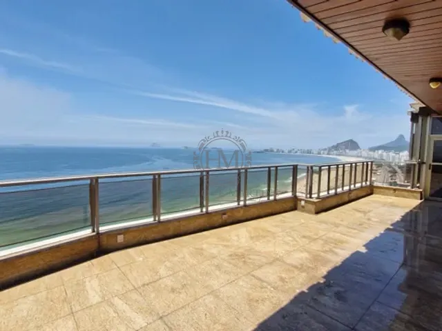 Cobertura / Penthouse com 470m² 3 quartos e 5 banheiros, à venda, no bairro Copacabana em Rio de Janeiro