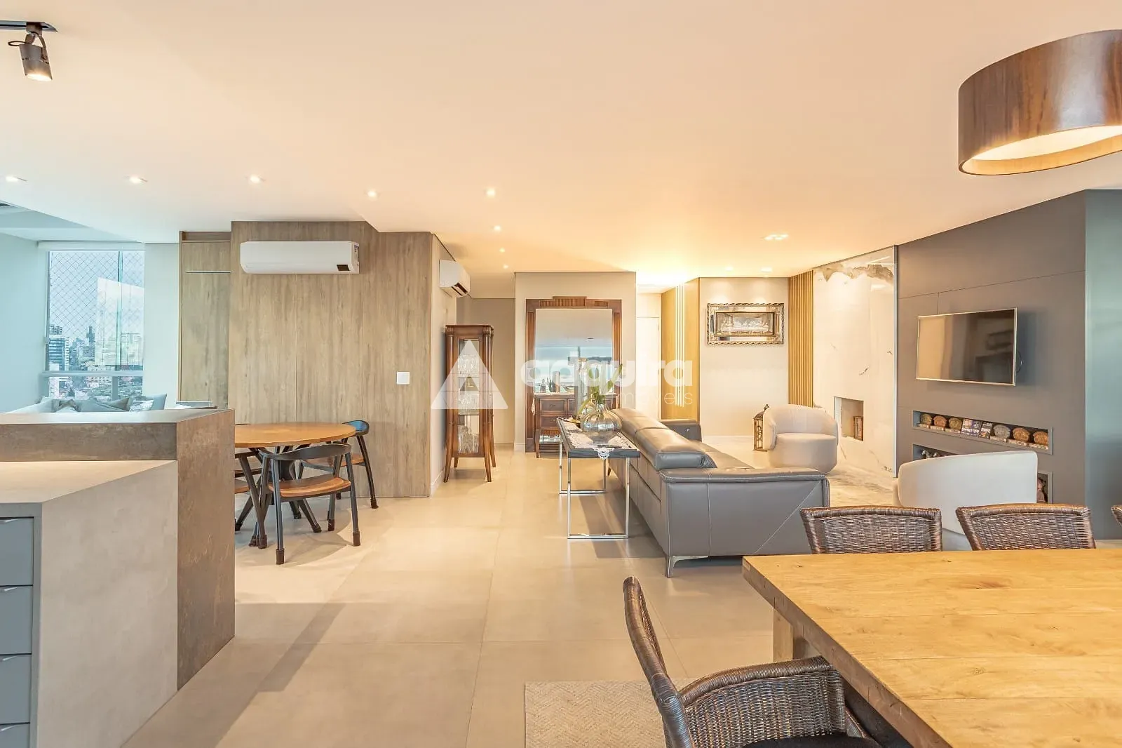Cobertura, 3 quartos, 232 m² - Foto 2