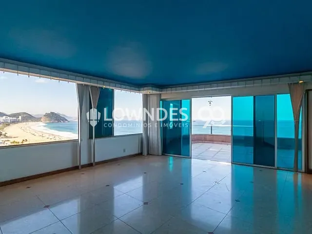 Cobertura / Penthouse com 425m² 4 quartos e 6 banheiros, à venda, no bairro Copacabana em Rio de Janeiro